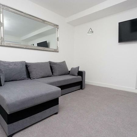 Beech House Apartment Лийдс Екстериор снимка