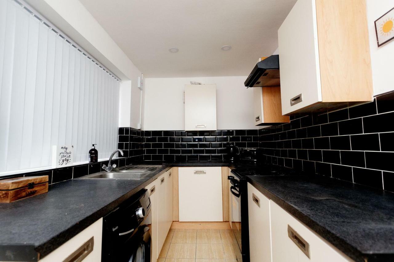 Beech House Apartment Лийдс Екстериор снимка